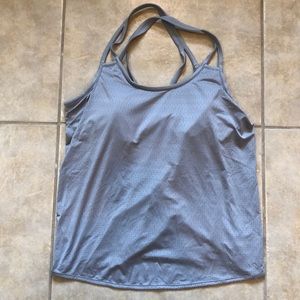 Athleta tank top with built in bra. EUC.